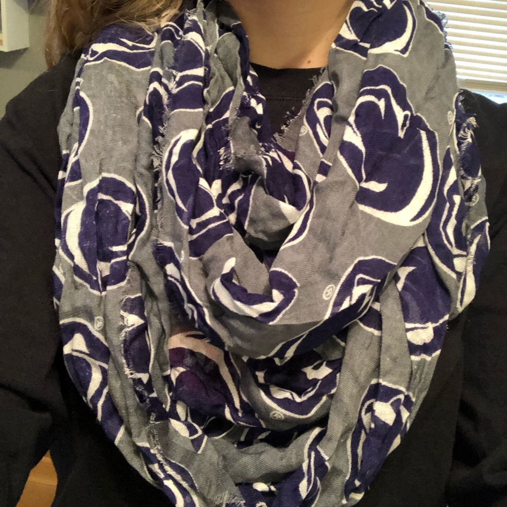 Penn State scarf